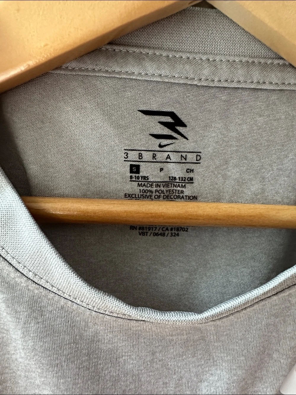 Nike Kids' Dri-FIT Gray Logo T-Shirt Size Small
